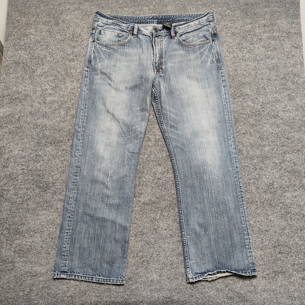 Buffalo David Bitton Jeans Mens 38x30 Light Wash Blue Relaxed Straight Denim